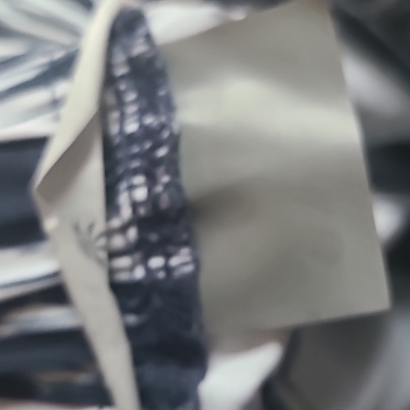 Athleta ruched ankle beach pants Size 4 - Picture 5 of 8